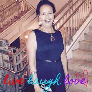 Meet your Posher, Abeba